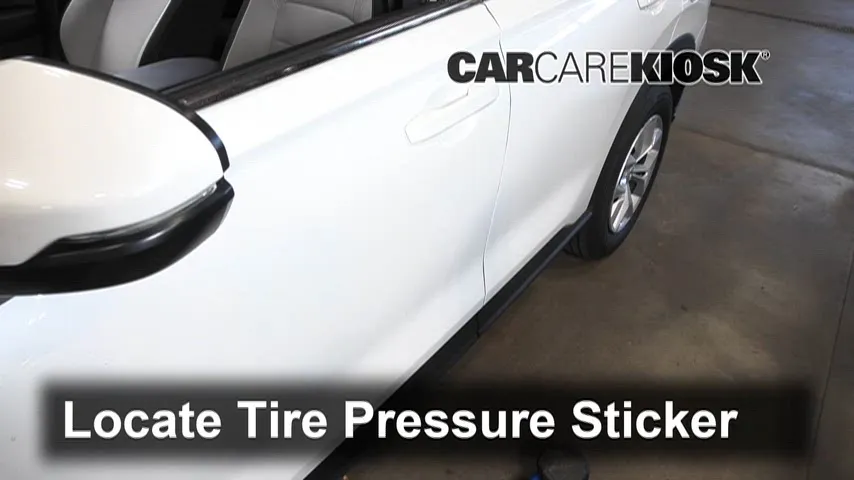 2023 Honda CR-V LX 1.5L 4 Cyl. Turbo Neumáticos y ruedas Controlar presión de neumáticos